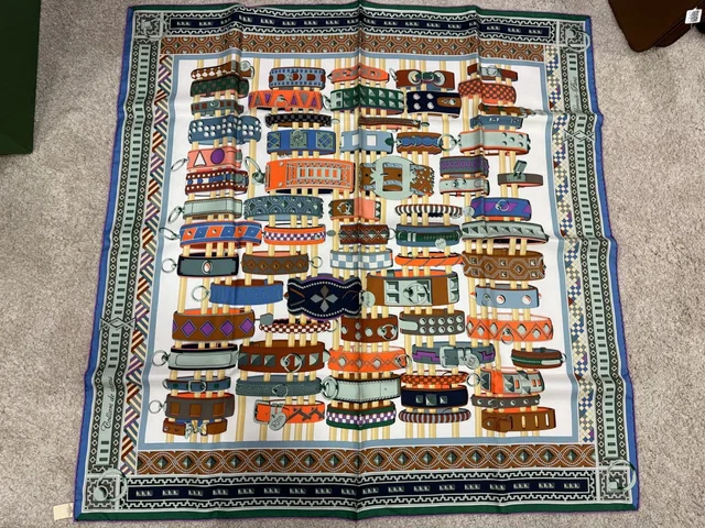 Hermès 90* Silk Scarf in Silk from Luxury Promise