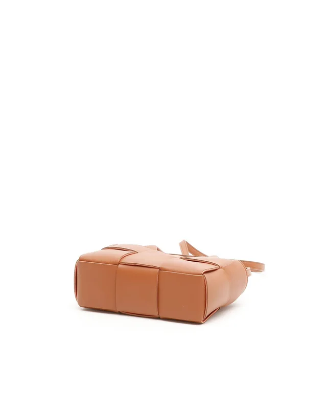Bottega Veneta Mini Arco Tote Bag in Woven leather from A Retro Tale, photo 4 of 7