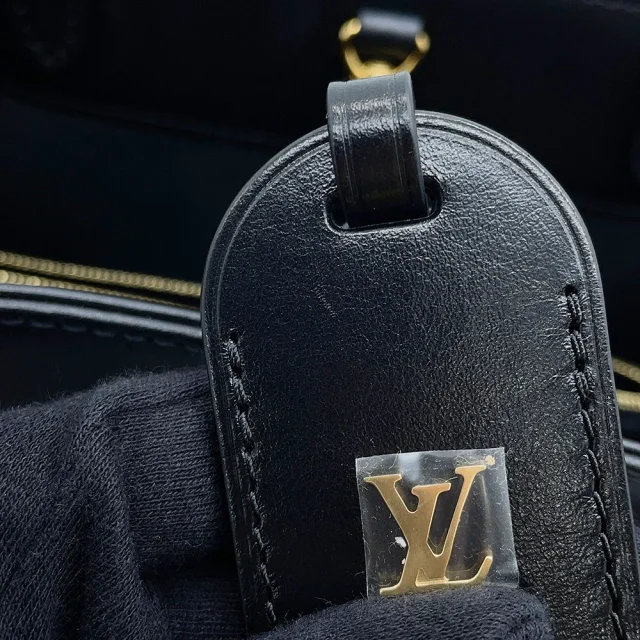 Louis Vuitton Avenue 2WAY Bag NoirM25577 Monogram Empreinte Leather Size PM in Leather from GALLERY RARE, photo 16 of 18