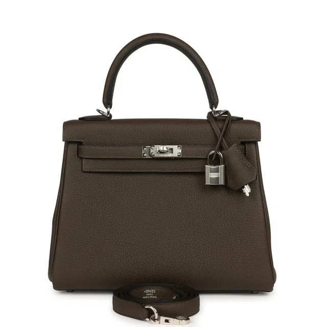 Hermès Kelly Retourne 25 Vert Loden Togo Palladium Hardware in Green Togo leather from Madison Avenue Couture