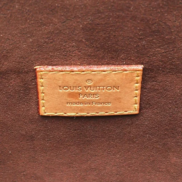 Louis Vuitton Monogram Pochette Métis Bag in Coated canvas from A Retro Tale, photo 9 of 11