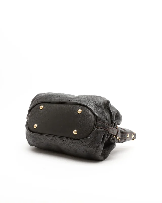 Louis Vuitton Monogram Mahina XS Shoulder Bag in Leather from A Retro Tale, photo 4 of 9