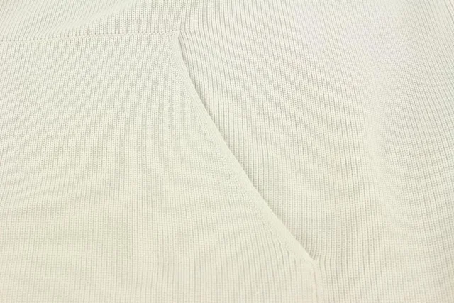 Men XL Cream Cable Knit Jumbo LV Logo Initial Sweater Pull Over in White from Bagriculture
