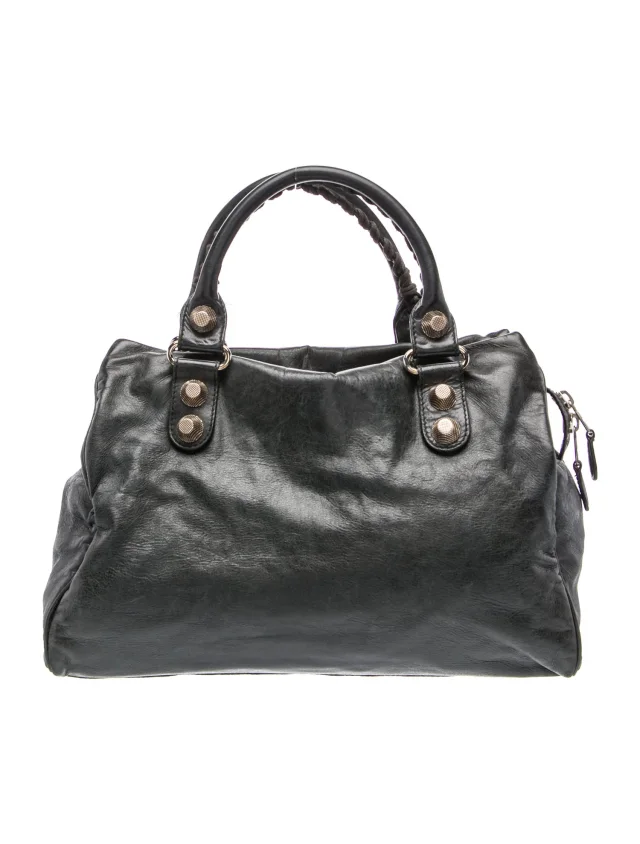 Balenciaga Midday 21 in black Leather from The RealReal, photo 4 of 6