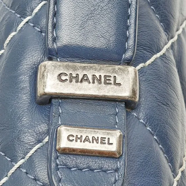 Chanel Chevron Stitch Single Flap Bag in Leather from A Retro Tale, photo 7 of 13