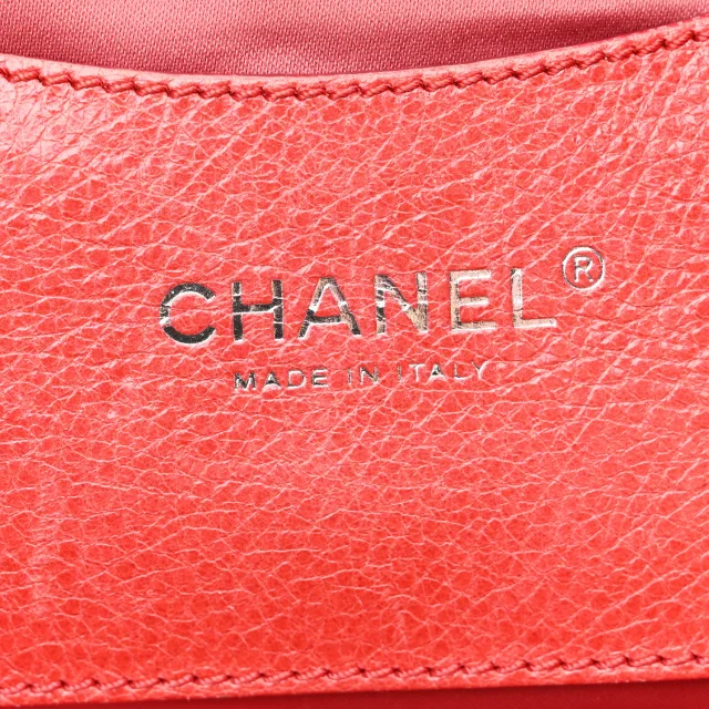 Chanel Glazed Calfskin Large On The Road Tote Pink in Pink Calfskin from FASHIONPHILE, photo 6 of 11
