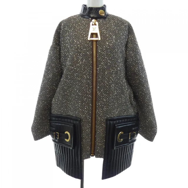 Louis Vuitton Coat Beige in Beige from The Reluxe