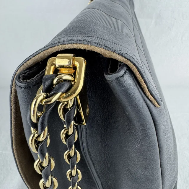 Fendi Pequin Large Claudia Shoulder Bag in Calfskin leather, Metal from Reowned, photo 3 of 17