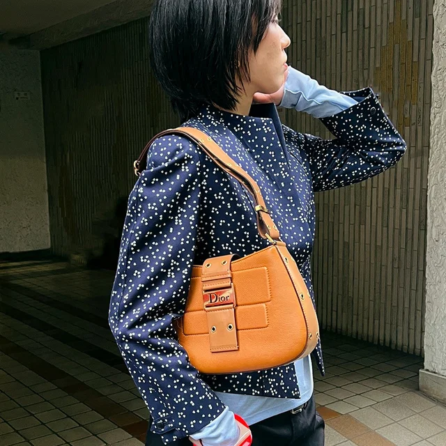 Dior Street Chic One-Shoulder Bag - Camel in Brown Leather from VINTAGE QOO TOKYO