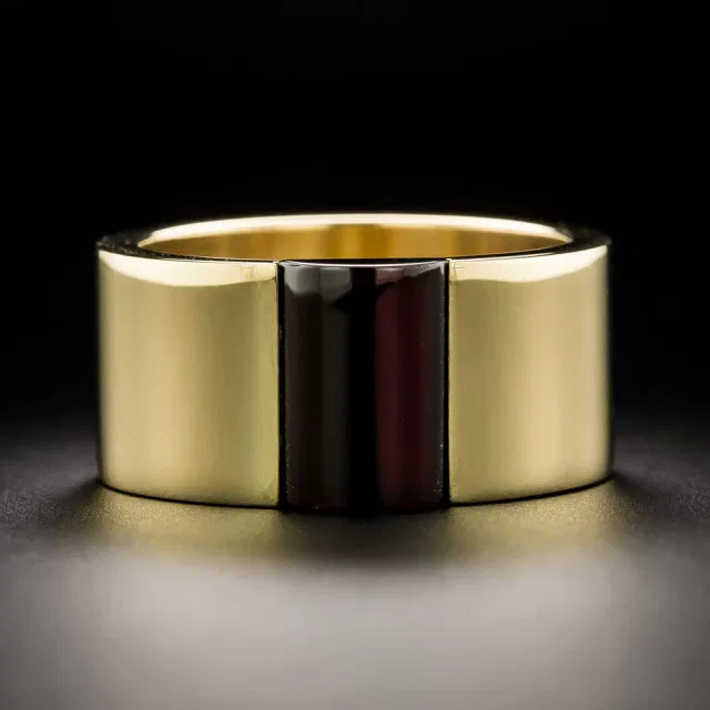 Gucci 18K Garnet Band Ring, Italy from Lang Antiques