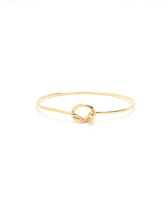 Tiffany & Co. Love Knot 18kt Gold Bracelet in Gold from A Retro Tale