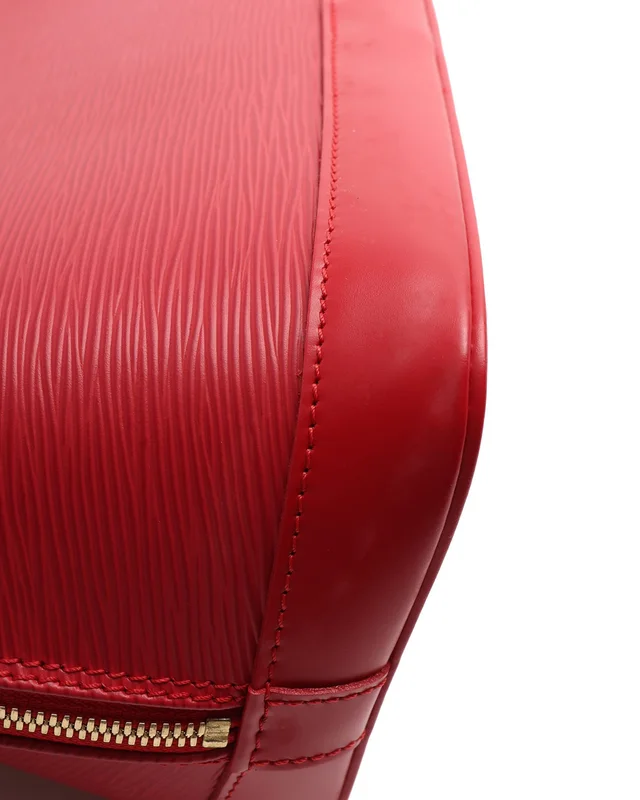 Louis Vuitton Epi Alma PM Bag in Leather from A Retro Tale, photo 7 of 9
