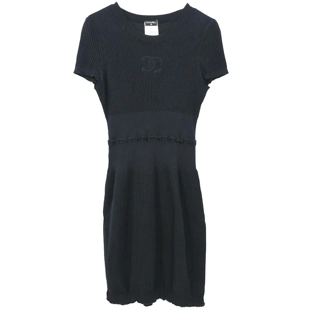 Chanel 2009 Dress Black #38 in Black from AMORE Vintage Tokyo