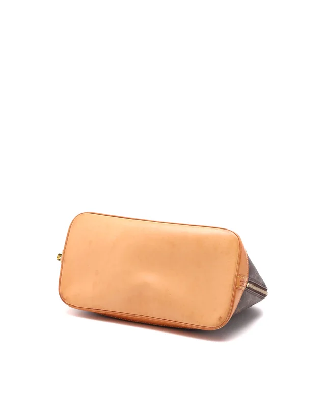 Louis Vuitton Monogram Alma PM Bag in Coated canvas from A Retro Tale, photo 3 of 10