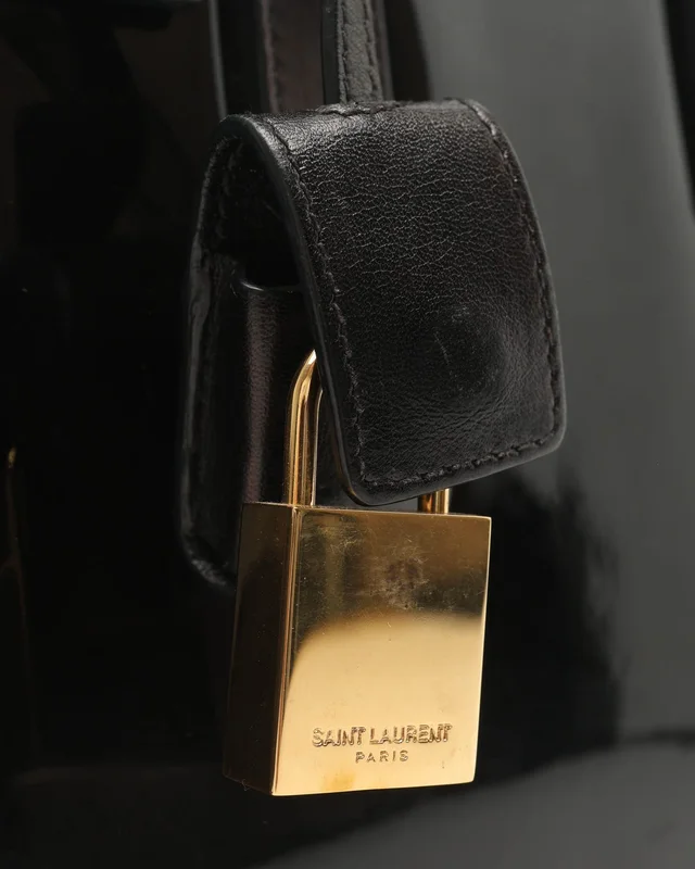 Saint Laurent Patent Nano Sac De Jour Bag in Patent leather from A Retro Tale, photo 9 of 10