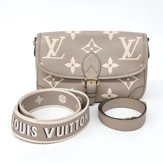 Louis Vuitton 루이비통 앙프렝뜨 다이앤 from GUGUS