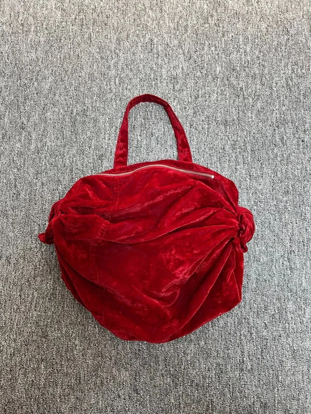 Comme des Garçons Velvet Handbag in red Velvet from Grailed