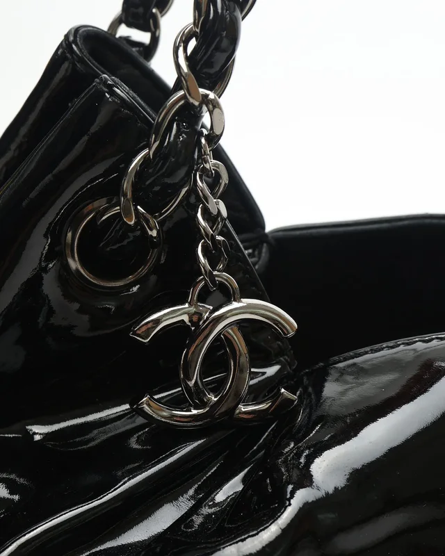 Chanel Tweed Patent Camellia Accordion Flap Bag in Patent leather from A Retro Tale, photo 7 of 12