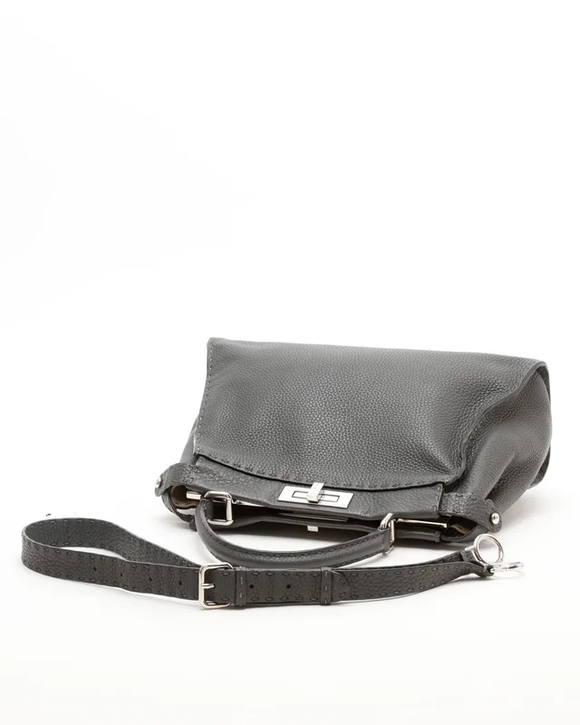Fendi Peekaboo Medium Selleria Bag in Leather from A Retro Tale, photo 5 of 7