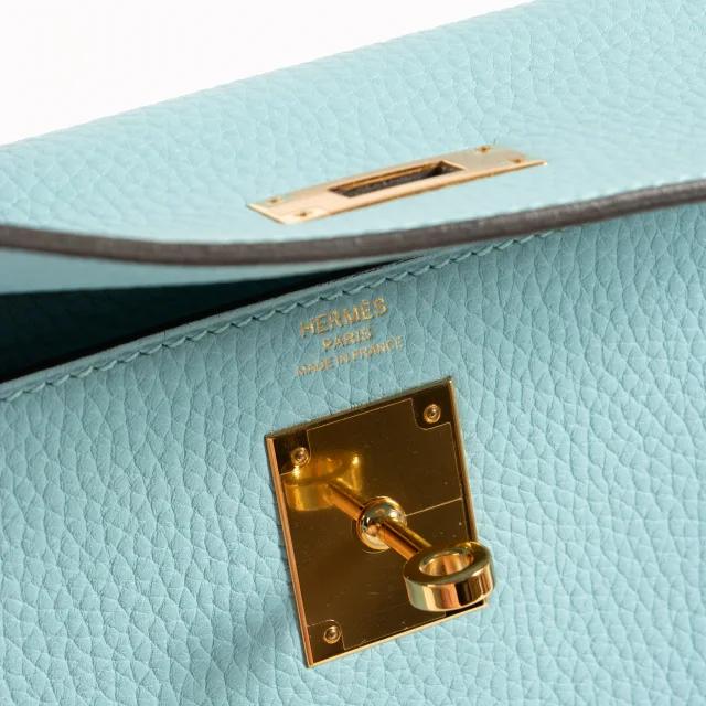 Hermès Kelly 28 Bleu Atoll Clemence GHW in Blue Clemence leather from Labellov, photo 8 of 17