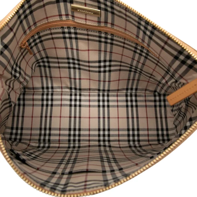 Beige Burberry Leather Shoulder Bag in Beige Leather from Designer Revival, photo 4 of 6