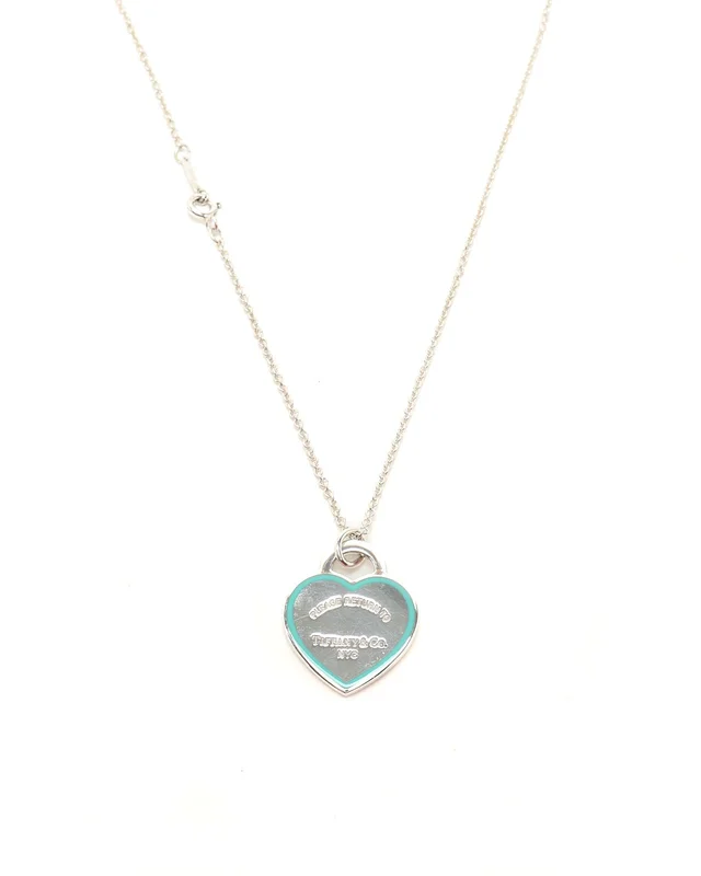 Return to Tiffany Necklace from A Retro Tale