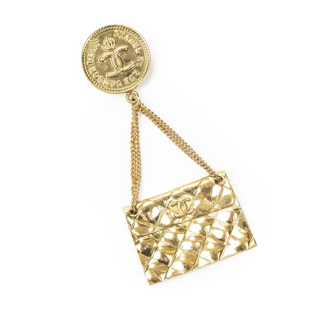 Chanel Bag Moti Fluoro Tipin Gold Plating in Gold from The Reluxe