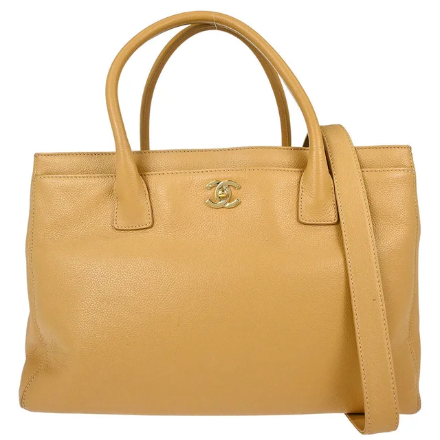 Chanel 2005-2006 Beige Calfskin Executive Cerf 2way Shoulder Tote Bag in Beige Calfskin from AMORE Vintage Tokyo