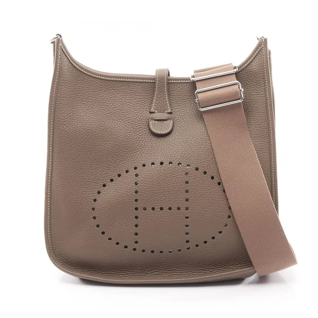 Hermès Shoulder Bag Evelyne 3 Trois PM Etoupe Leather in Taupe Leather from The Reluxe