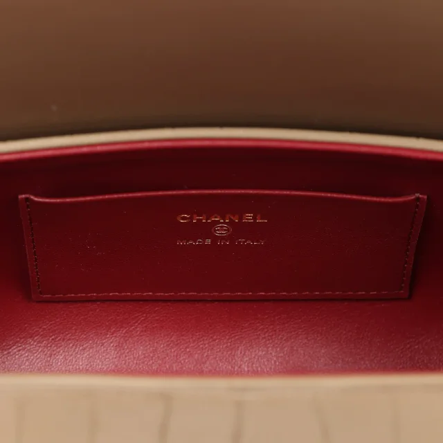 Chanel Barrel Clutch Bag in Green Calfskin from Madison Avenue Couture, photo 8 of 9