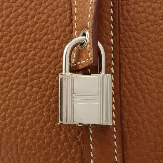 Hermès 2013年製 ピコタンロックPM ゴールド from VINTAGE QOO TOKYO, photo 8 of 19