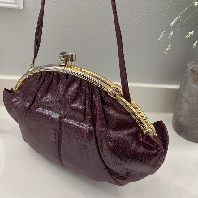 Judith Leiber Women's Shoulder bags - Burgundy/Purple in purple from Depop, photo 3 of 9