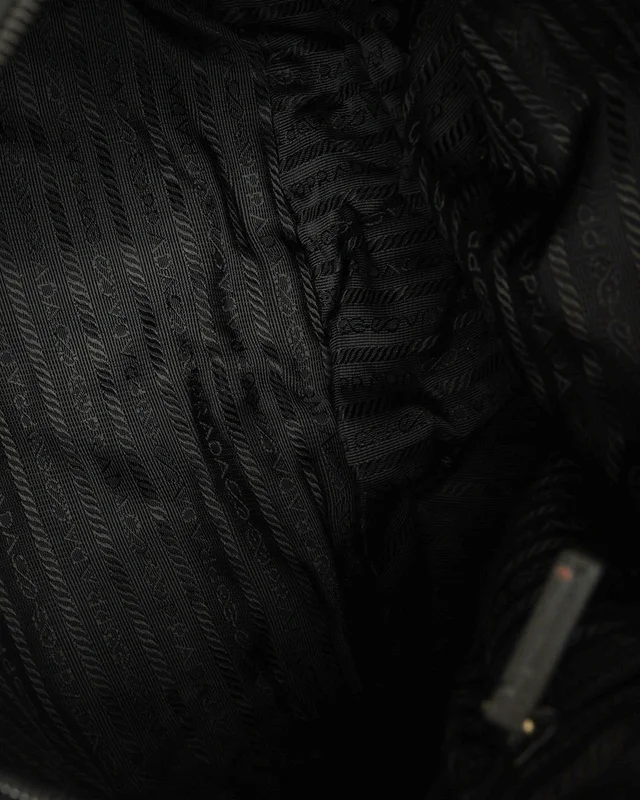 Prada Tessuto Messenger Bag in Nylon from A Retro Tale, photo 7 of 8