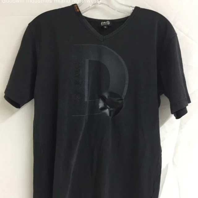 Dolce & Gabbana Dolce & Gabanna Women's Size L Black Logo Short Sleeve T-Shirt in black from Poshmark