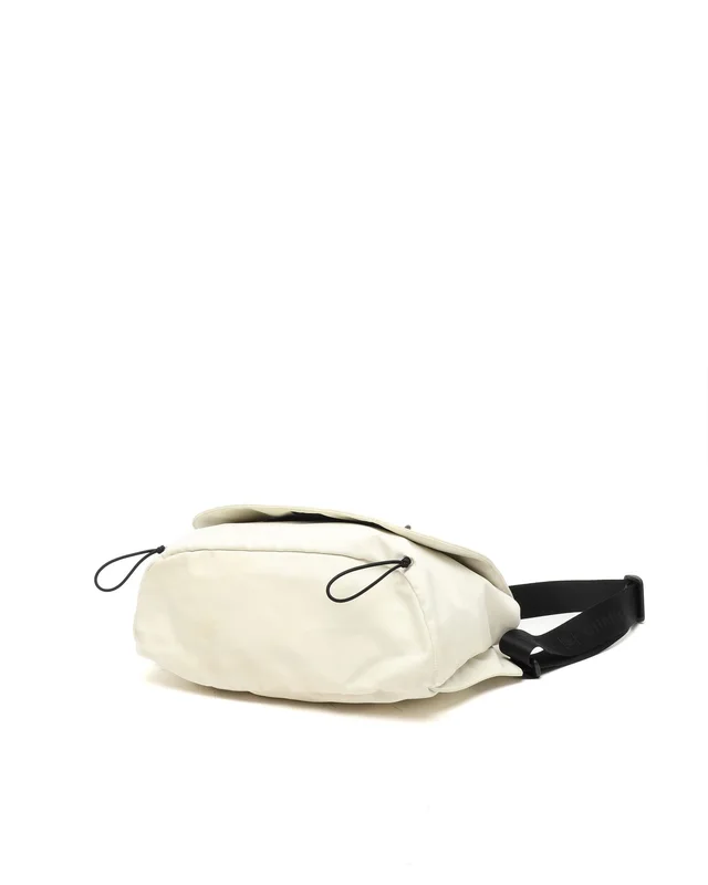 Chanel Sports Line CC Messenger Bag in Nylon from A Retro Tale, photo 4 of 10