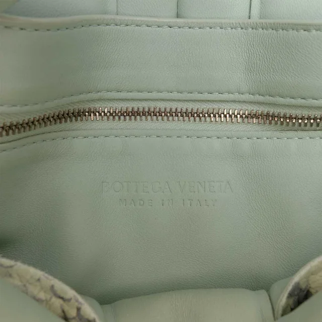 Bottega Veneta Cassette Goat Beige / Turquoise in Beige, Blue, Multicolour Goatskin from SACLÀB, photo 5 of 6