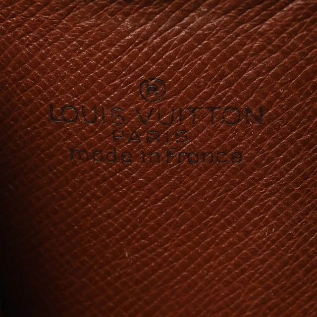 Louis Vuitton Monogram Laptop Case, 17-inch in Coated canvas from A Retro Tale, photo 10 of 12