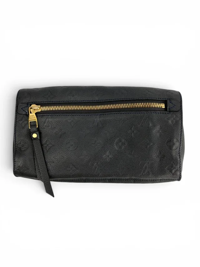 Louis Vuitton Petillante Dark Navy Leather Clutch in Navy Leather from Season 2 Consign, photo 3 of 8