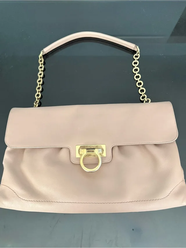 Ferragamo Blush Pink Leather Shoulder Bag in pink Leather from Poshmark, photo 1 of 1