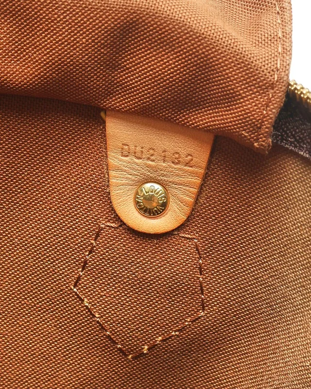 Louis Vuitton Monogram Speedy Bandoulière 35 Bag from A Retro Tale, photo 13 of 15