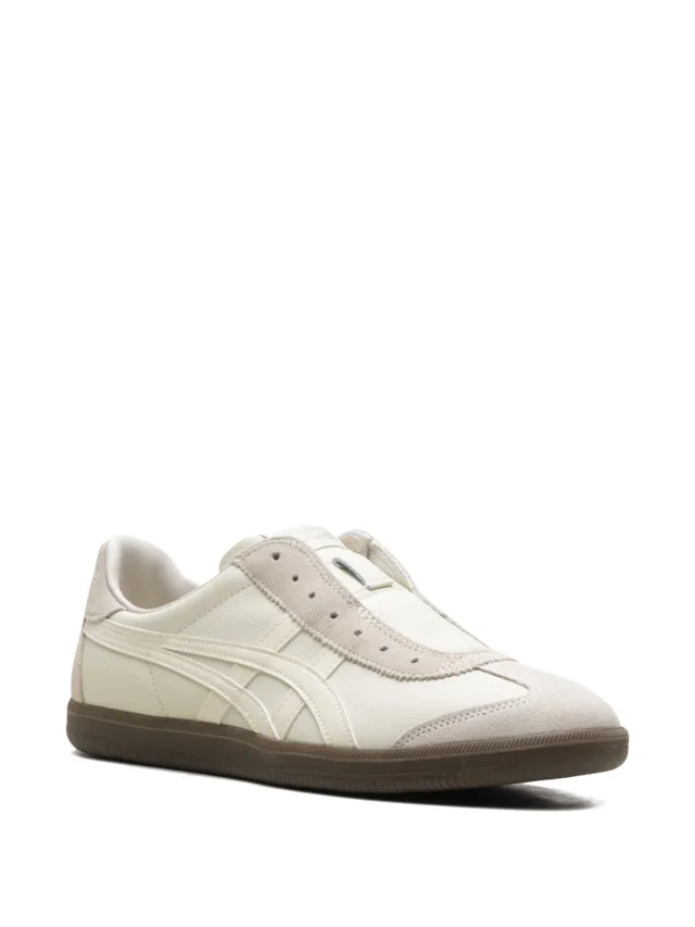 Onitsuka Tiger Tokuten Slip-On "Beige/Brown" sneakers, photo 2 of 2 from FARFETCH