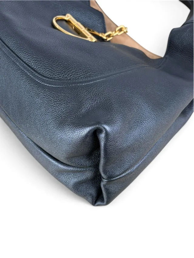 Gucci Grained Leather Softbit Maxi in Black Caviar leather from Season 2 Consign, photo 8 of 10