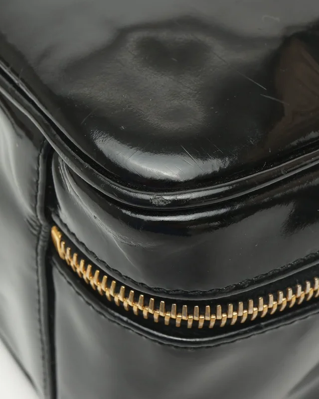 Chanel CC Patent Vanity Crossbody Bag in Patent leather from A Retro Tale, photo 6 of 12