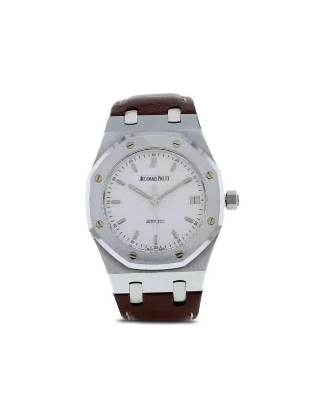 Audemars Piguet 2005 pre-owned Royal Oak 37mm - men - Leather/stainless steel/Sapphire Glass - One Size - White in white Leather from Farfetch