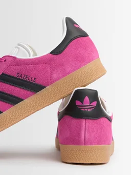 adidas Originals Low-top sneakers with contrasting details in 0% Calf, photo 5 of 5 from LUISAVIAROMA