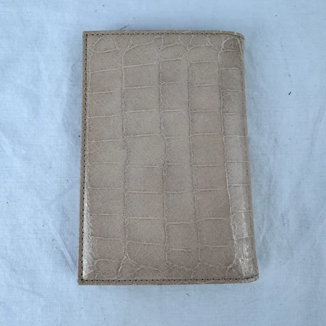 Miu Miu Passport Holder in croc effect, Metal, Shiny leather from Reowned, photo 5 of 5