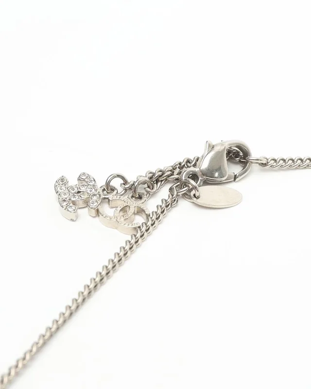 Chanel Coco Mark Pearl Rhinestone Necklace from A Retro Tale, photo 5 of 5