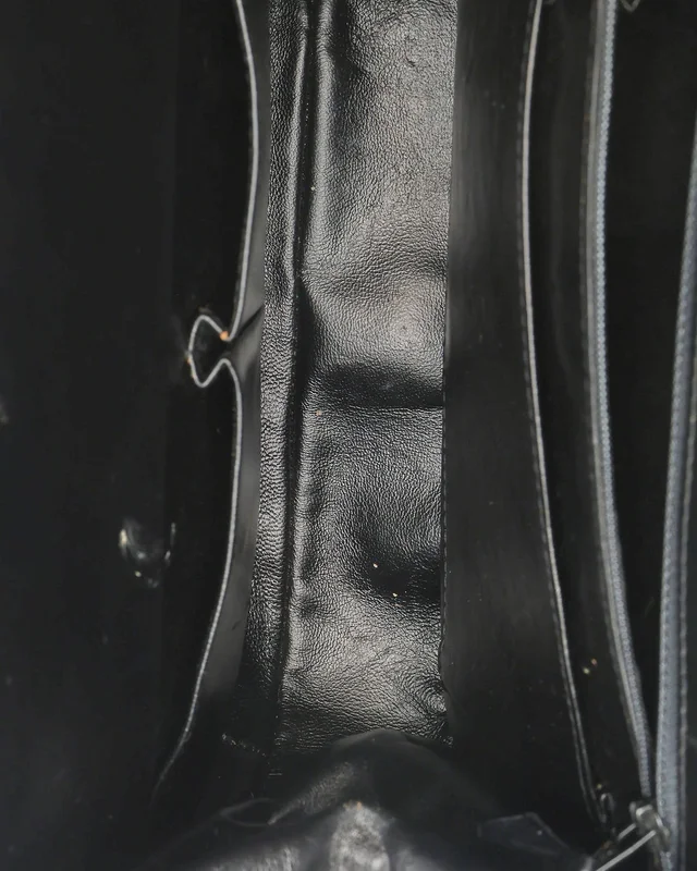 Gucci Leather Bag in Leather from A Retro Tale, photo 8 of 9