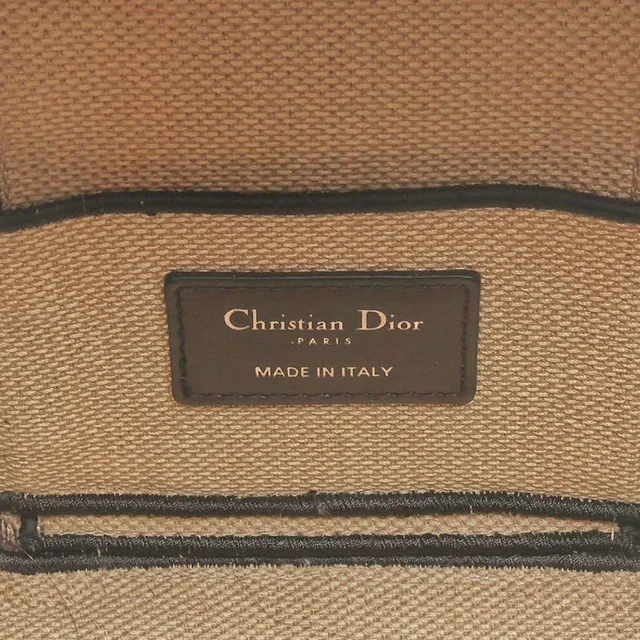 Dior Small Diortravel Vanity Bag in Canvas from A Retro Tale, photo 7 of 8