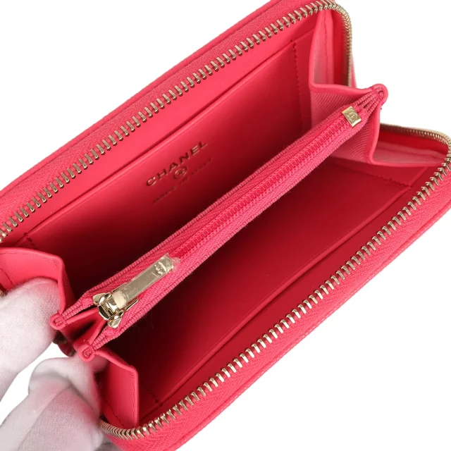 Chanel CC Zipped Wallet Fuchsia Shiny Caviar Light Gold Hardware in Pink Caviar leather from Madison Avenue Couture, photo 7 of 9